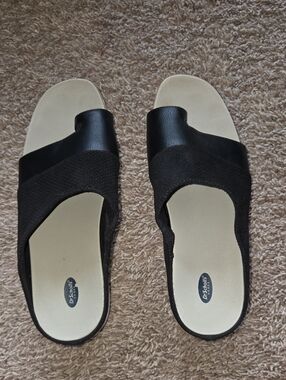 Dr. Scholl's Black Slide Sandals with Cream Footbed